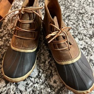 Womens Sorel boots 9.5, excellent used condition